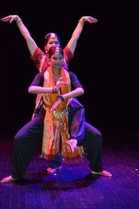 ppen klass: Klassisk indisk dans